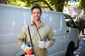 Best Pest Control for Multi-Family Homes  in Riverton, WY